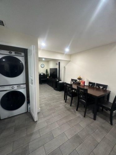 1475 Freni Ct, San Jose CA  95121-2023 exterior