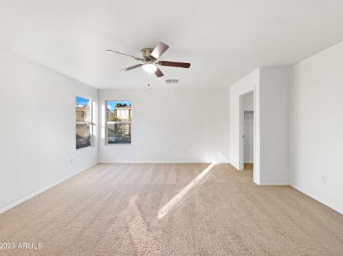 34928 31st Ave, Phoenix AZ  85086-3206 exterior