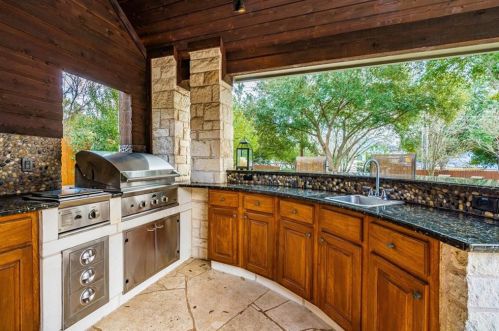 9904 Charthouse Cv, Austin TX 78730-3566 exterior