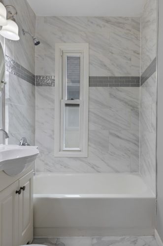 307 Lincoln Ave, Waukegan IL 60085-6361 exterior