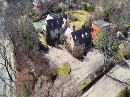 1100 Shady Ave, Pittsburgh PA  15232-2810 exterior