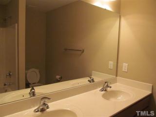 252 Michigan Ave, Cary NC  27519-0507 exterior