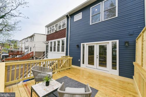 1427 Parkwood Pl, Washington DC  20010-3218 exterior