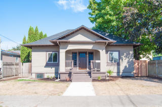 4904 70th Ave, Portland, OR 97206-4411