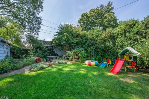 13 Chester Rd, Montclair NJ 07043-2412 exterior