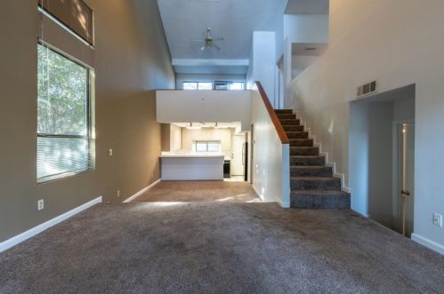 1152 Lynmoor Dr, Atlanta GA 30319-4126 exterior