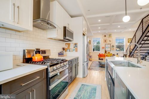 1310 Spring Rd, Washington, DC 20010-1325