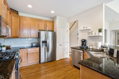 23790 Rossiter Dr, Macomb Township MI 48042-4846 exterior