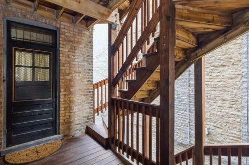 2127 Pierce Ave, Chicago IL 60622-1871 exterior