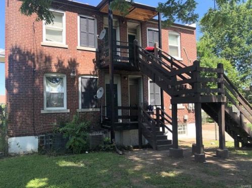 2844 Burd Ave, Saint Louis MO 63112-4216 exterior