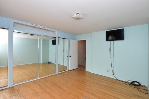 4119 Cherrywood Ln, Milwaukee WI 53209-1004 exterior