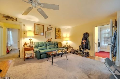 196 Belvidere Ave, Washington NJ 07882-1028 exterior