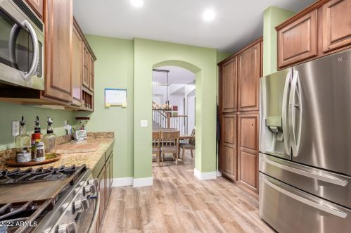 2320 Bowker St, Phoenix AZ 85040-3481 exterior