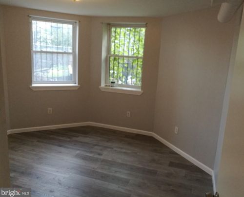 1420 Girard Ave, Philadelphia PA  19130-1691 exterior