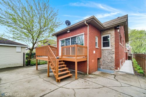 1457 Mason Ave, Chicago IL  60651-1044 exterior