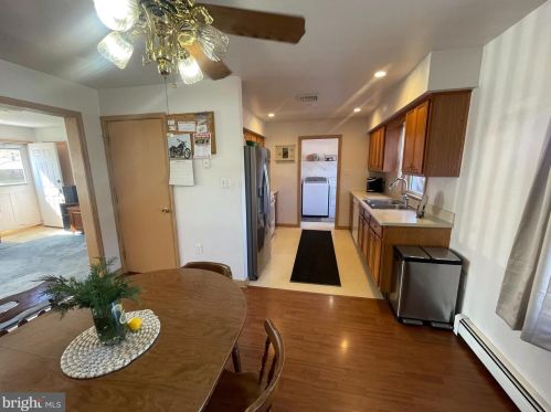 10 Bunting Brg Rd, Cookstown NJ 08511-1101 exterior