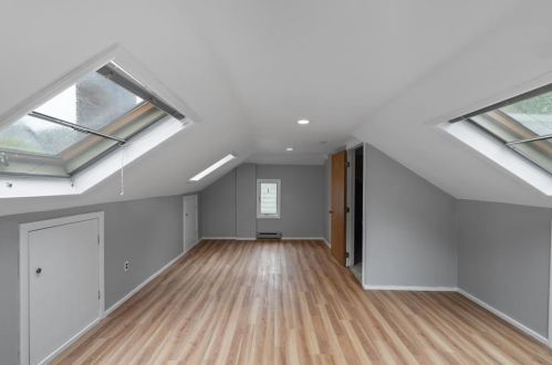 107 Overhill Rd, Providence RI  02906-4916 exterior