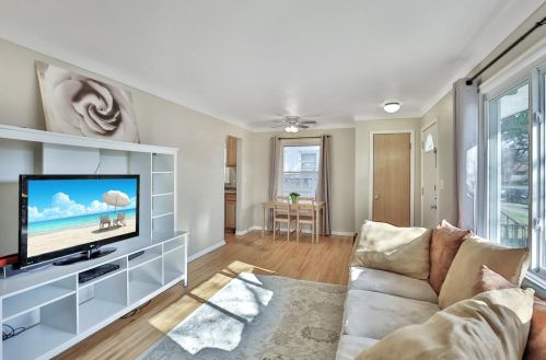 1573 Atlantic St, Saint Paul MN 55106-1103 exterior