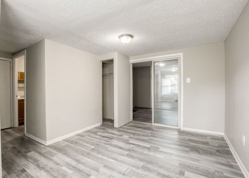 1603 Dwight St, Springfield MA 01107-1817 exterior