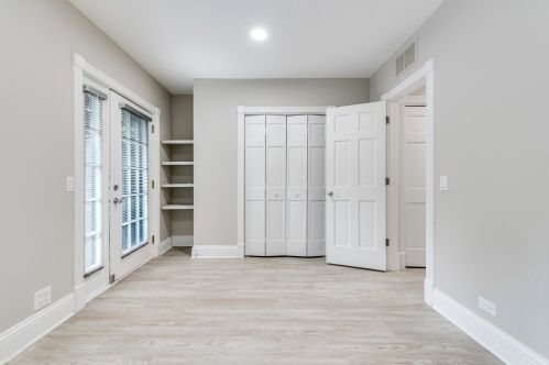 4721 Woodlawn, Chicago IL 60615-1920 exterior