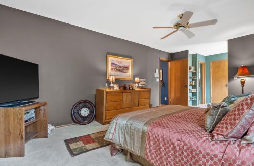 7451 99, Milwaukee WI 53227-3632 exterior