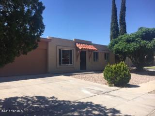 2142 Balsam Cir, Tucson AZ  85706-2404 exterior
