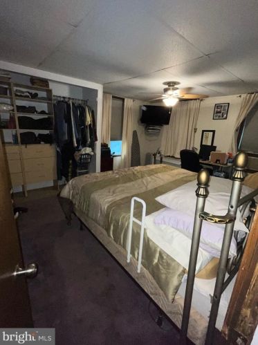 3422 Henry Ave, Philadelphia PA 19128-3101 exterior