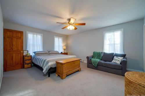 232 Burnham Rd, Exeter CT 06249-1404 exterior