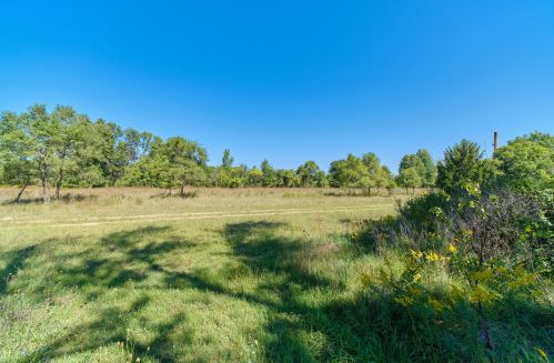 1186 Broadway Ave, Meskegon MI 49444-2410 exterior