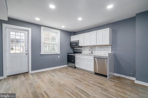 1343 Corlies St, Philadelphia PA  19146-3507 exterior