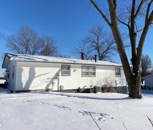 56319 Meyer Trl, Withers Mill, MO 63401-7692