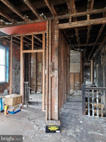 4924 Greene St, Philadelphia PA  19144-6031 exterior