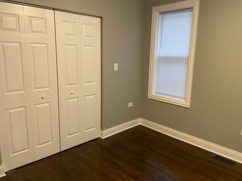 9229 Elizabeth St, Chicago IL 60620-3655 exterior