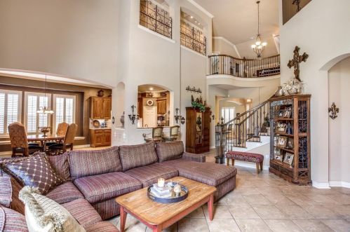 2100 Mustang Trl, Frisco TX 75033-8379 exterior