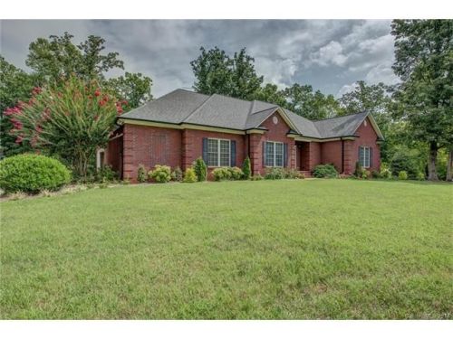 4520 Linwood Rd, Gastonia, NC 28052-8107