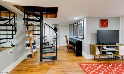 56 Glenside Trl, Sparta NJ  07871-1244 exterior