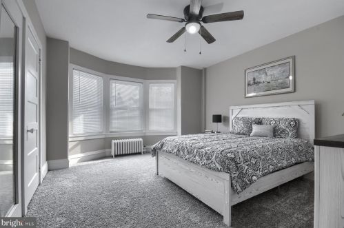 371 Charlotte St, Pottstown PA  19464-5361 exterior