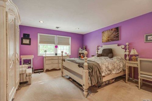 44 Hamlet Dr, Commack NY 11725-4438 exterior