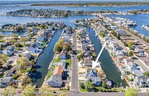 1623 Center St, Point Pleasant Beach, NJ 08742-5158