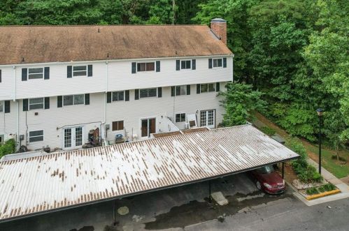 7329 Cardigan Cir, Atlanta GA 30328-1954 exterior