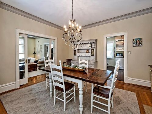 606 Bower Hill Rd, Pittsburgh PA 15243-1508 exterior