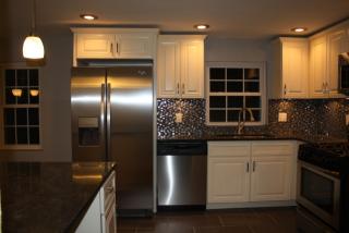 400 Sunset Dr, Pittsburgh PA  15228-2559 exterior