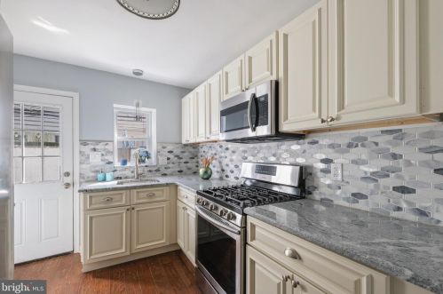 334 Cantrell St, Philadelphia PA  19148-3320 exterior