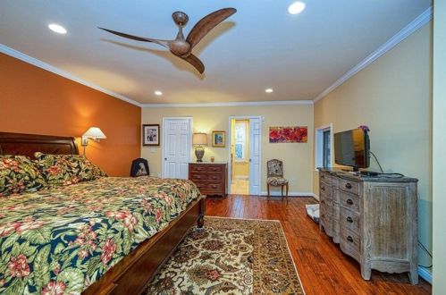 1216 Macon Ave, Pittsburgh PA 15218-1278 exterior