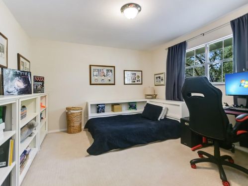 4100 Cat Holw Dr, Austin TX exterior