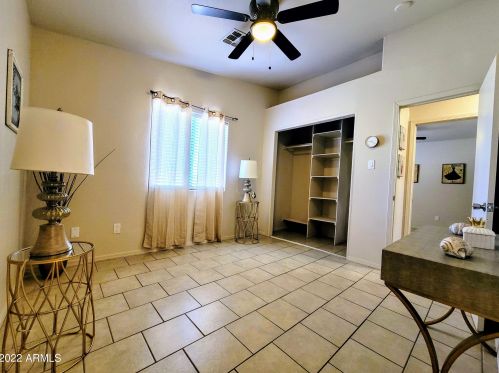 1138 Cocopah St, Phoenix AZ 85007-4046 exterior