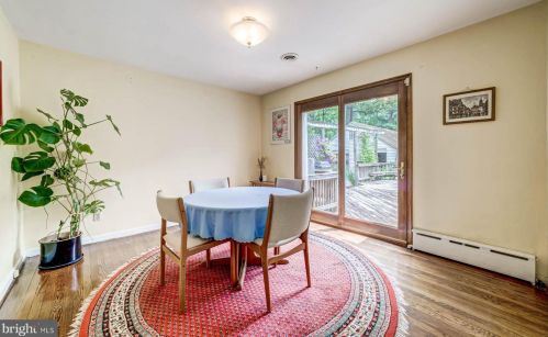 5217 Mitchell St, Alexandria VA 22312-2124 exterior