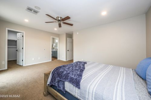 8446 Ramona Madera Ln, Tucson AZ  85747-5711 exterior