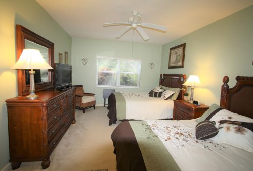 8333 Mulligan Cir, Fort Pierce FL 34986-3280 exterior