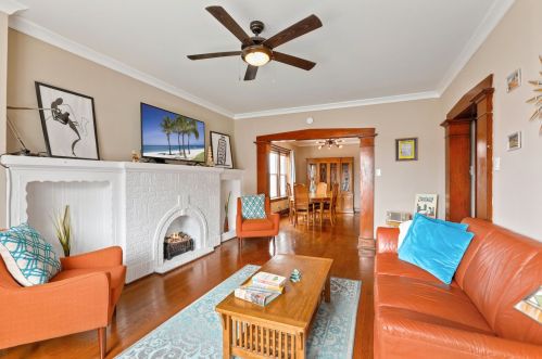 1209 Austin Blvd, Chicago, IL 60651-1024